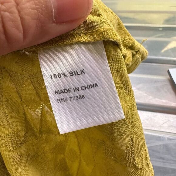Anthro Broadway & Broome Mustard Silk Crepe Mini Shift Dress Cut Out Back sz 6 - Picture 10 of 11